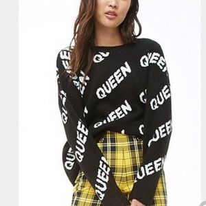 Unique, oversized “QUEEN” sweater